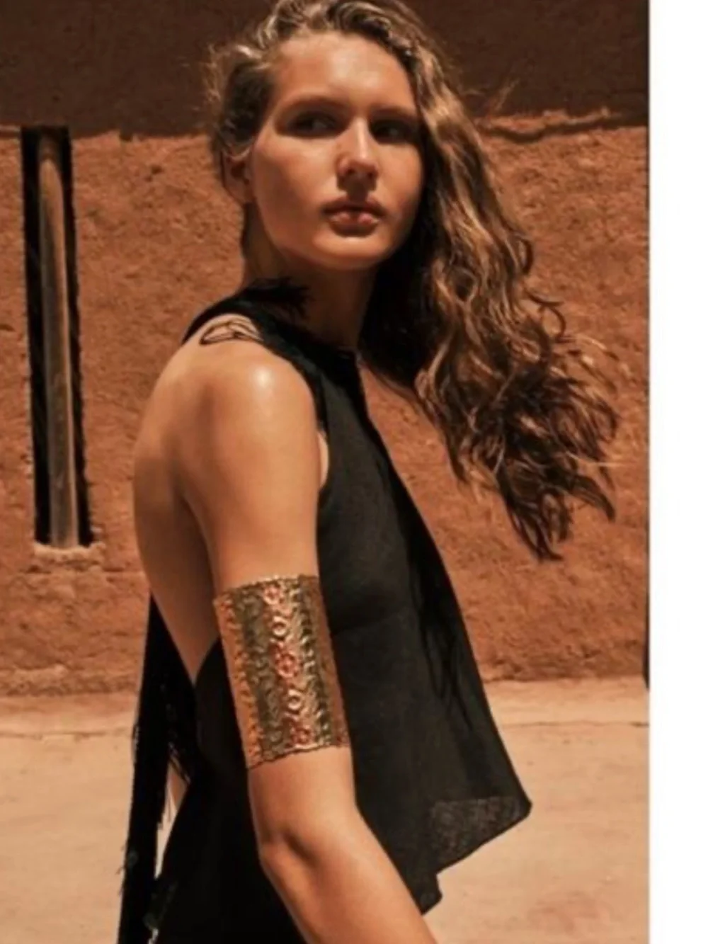 NWOT. Zara Golden Wide Rigid Textured Metal Cuff Bracelet Hammered.